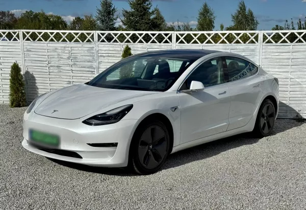 LIEN DE RESERVATION Tesla Model 3