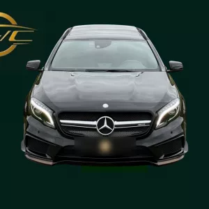 MERCEDES-BENZ GLA 45 AMG - FULL BLACK / FULL OPTION